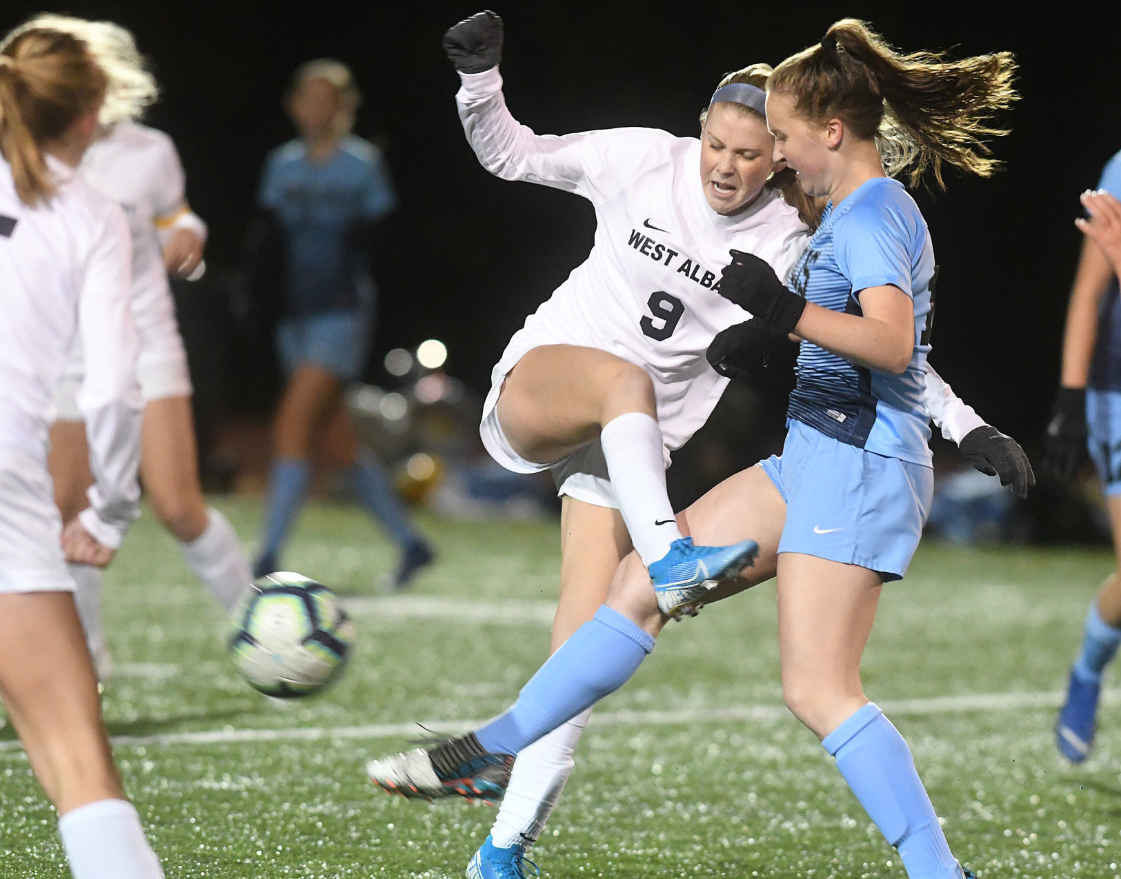 103019-cgt-spt-CHS vs WA Girls Soccer02-my